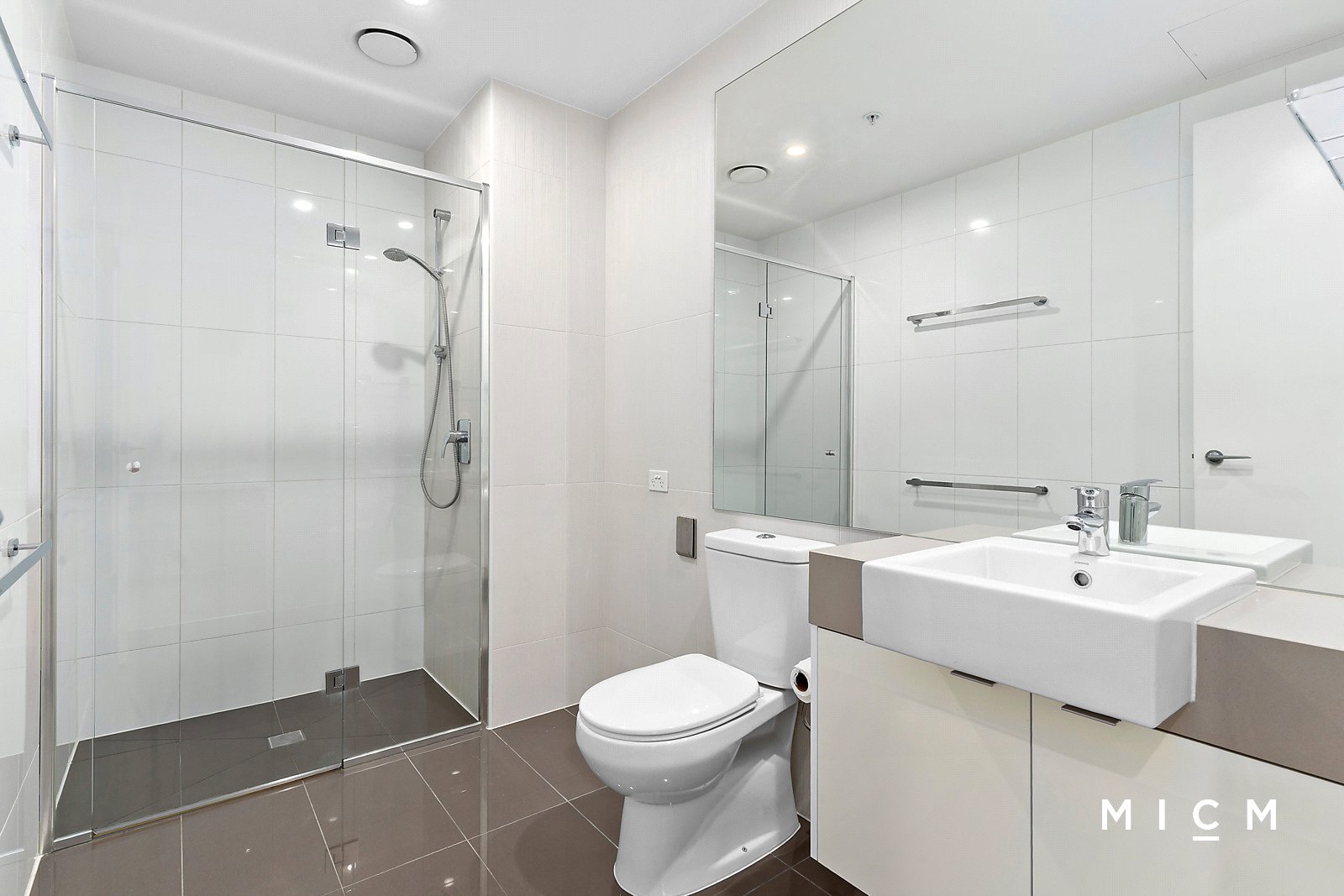 3513/151 City Road, Southbank - Thumbnail 8